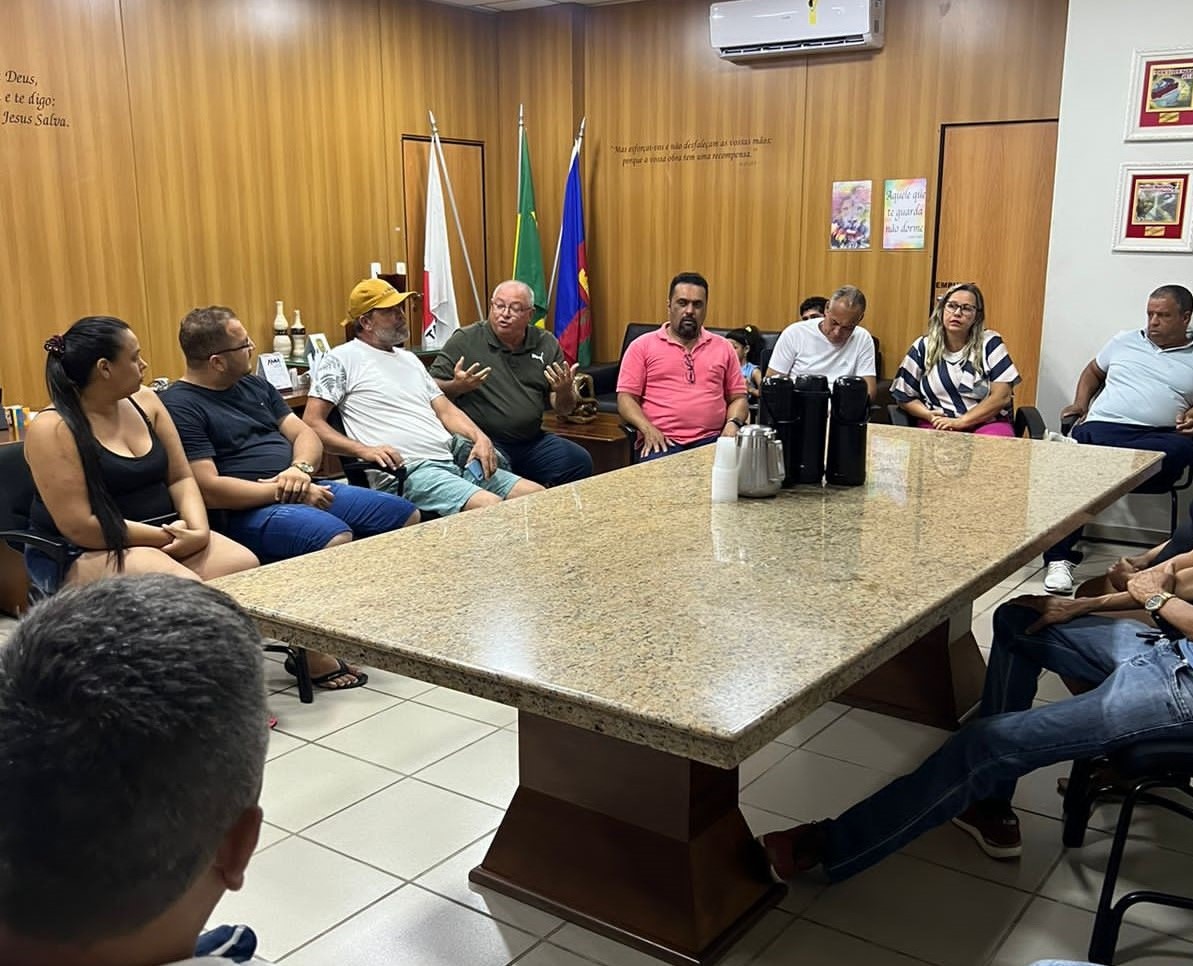 CMI tranquiliza os feirantes do Bom Jardim em relação à permanência da feira livre